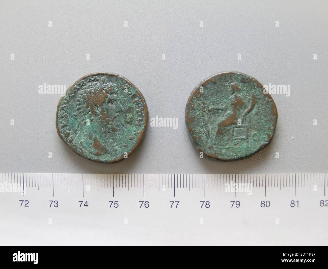 Governatore: Lucio Verus, Imperatore di Roma, 130–169 d.C., governato 161–69, Zecca: Roma, Sesterzio di Lucio Verus, Co imperatore di Roma, 168, Oricalcum, 24.29 g, 12:00, 30 mm, Made in Rome, Italy, Roman, II secolo, Numismatica Foto Stock