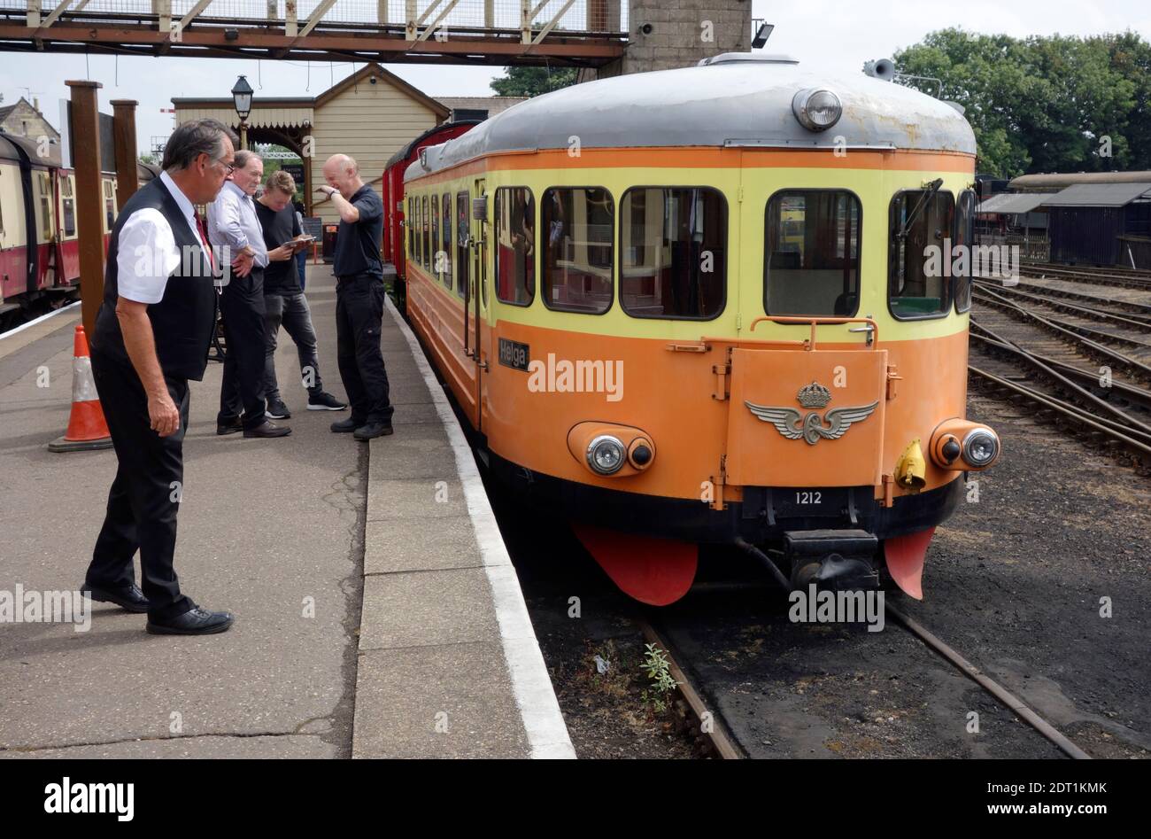 La ferrovia svedese 1212 "Helga" alla stazione di Wansford sulla Ferrovia Valle di Nene Foto Stock