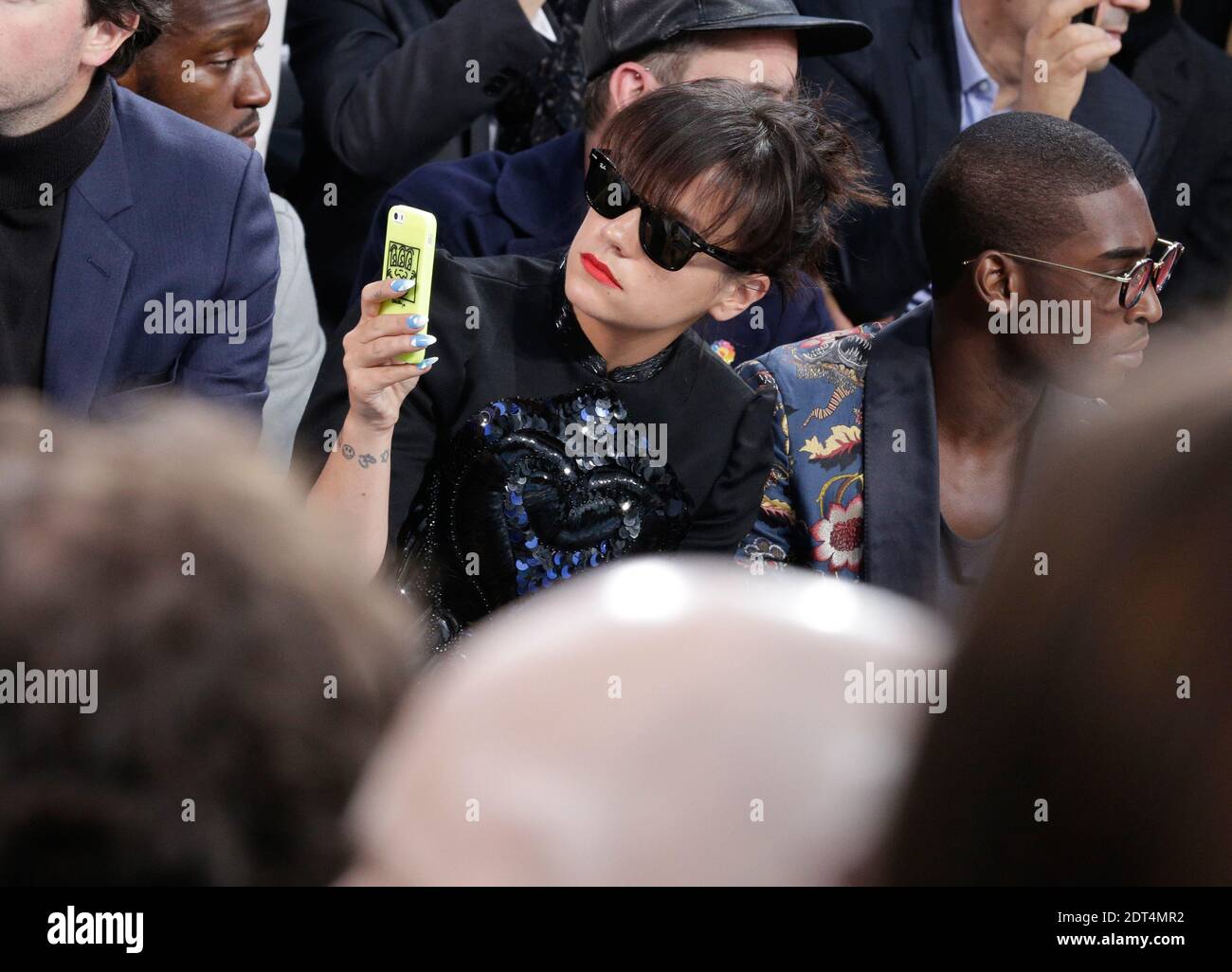 Lily Allen, Tinie Tempah e Haruma Miura in prima fila alla presentazione della collezione Louis Vuitton nell'ambito della settimana della moda maschile Autunno-Inverno 2014/2015 di Parigi, tenutasi a Serre Andre Citroen a Parigi, Francia il 16 gennaio 2014. Foto di Jerome Domine/ABACAPRESS.COM Foto Stock