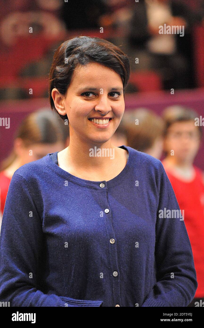 Ministro dei diritti della donna e portavoce del governo Najat Vallaud Belkacem in occasione di una prima partita al GDF SUEZ Open allo Stade de Coubertin, Parigi, 31 gennaio 2014. Foto di Thierry Plessis/ABACAPRESS.COM Foto Stock