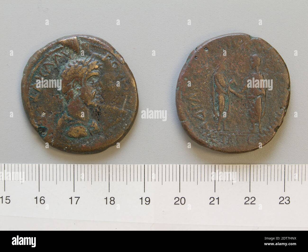 Re: L. Verus, Imperatore di Roma, 161-169 d.C., Zecca: Amasia, Ponto, Sestertio di L. Verus, Imperatore di Roma di Amaseia, 163–64, Orichalcum, 21.72 g, 6:00, 34 mm, Made in Amasia, Pontus, Roman, II secolo, Numismatica Foto Stock