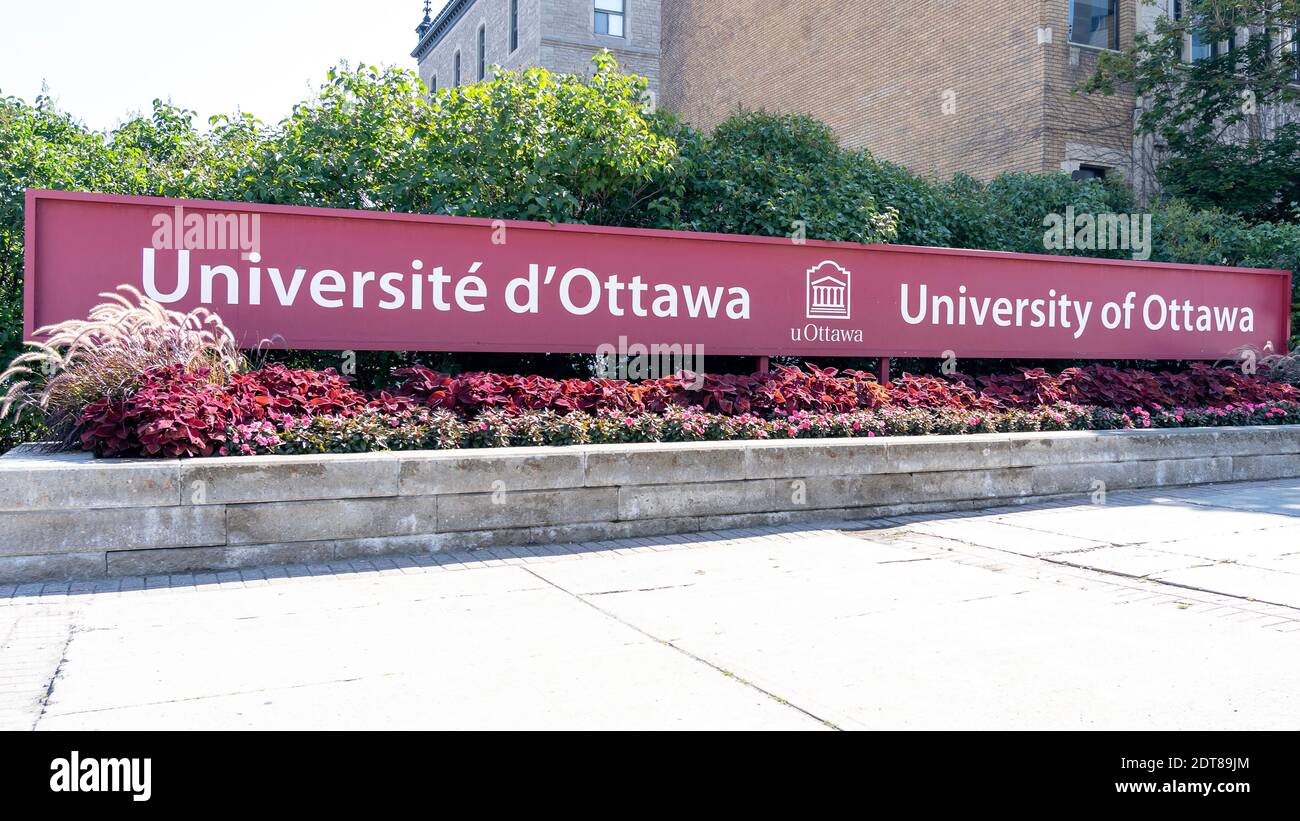 L'Università di Ottawa firma presso il campus di Ottawa, Ontario, Canada Foto Stock