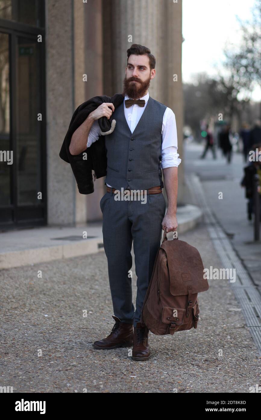 Camicia zara immagini e fotografie stock ad alta risoluzione - Alamy