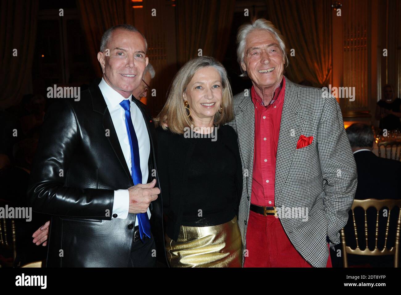 Jean-Claude Jitrois, Arielle Cornette de Saint-Cyr e Pierre Cornette de Saint Cyr alla raccolta fondi per la ricostruzione del Castello di Saint-Cloud tenutasi al Cercle de l'Union Interalliee, a Parigi, Francia, il 11 marzo 2014. Foto di Aurore Marechal/ABACAPRESS.COM Foto Stock