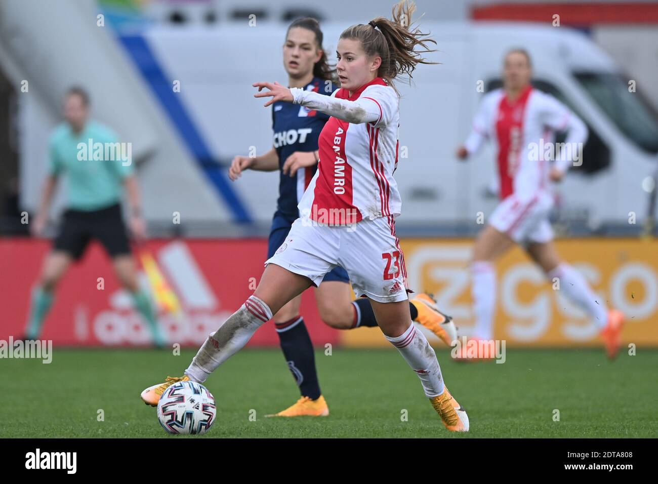 AMSTERDAM, PAESI BASSI - DICEMBRE 20: Victoria Pelova di Ajax durante la partita femminile olandese Eredivisie tra Ajax e VV Alkmaar a De Toekomst su De Foto Stock