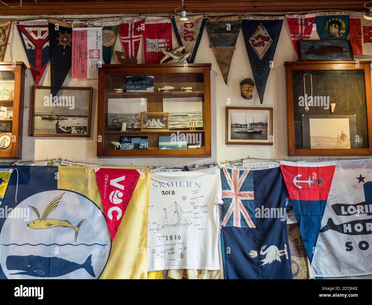 Peter Cafe Sport, un punto di riferimento delle Azzorre. Horta, la città principale di Faial. Isola di Faial, un'isola nelle Azzorre (Ilhas dos Acores) nell'Atlantico o Foto Stock