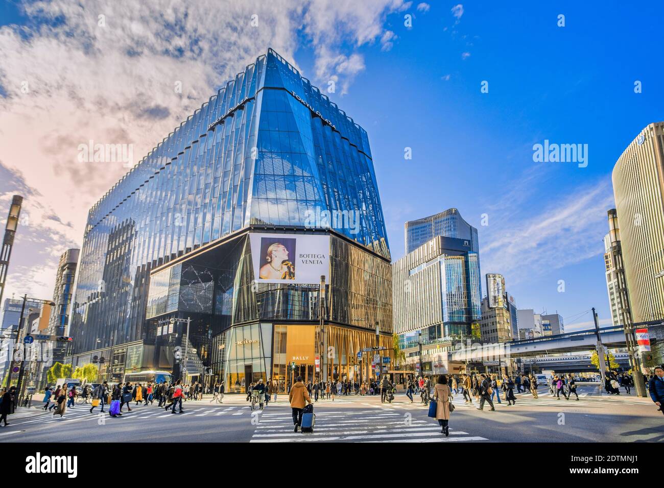 Giappone Tokyo City, il quartiere di Ginza, Harumi dori Avenue Foto Stock