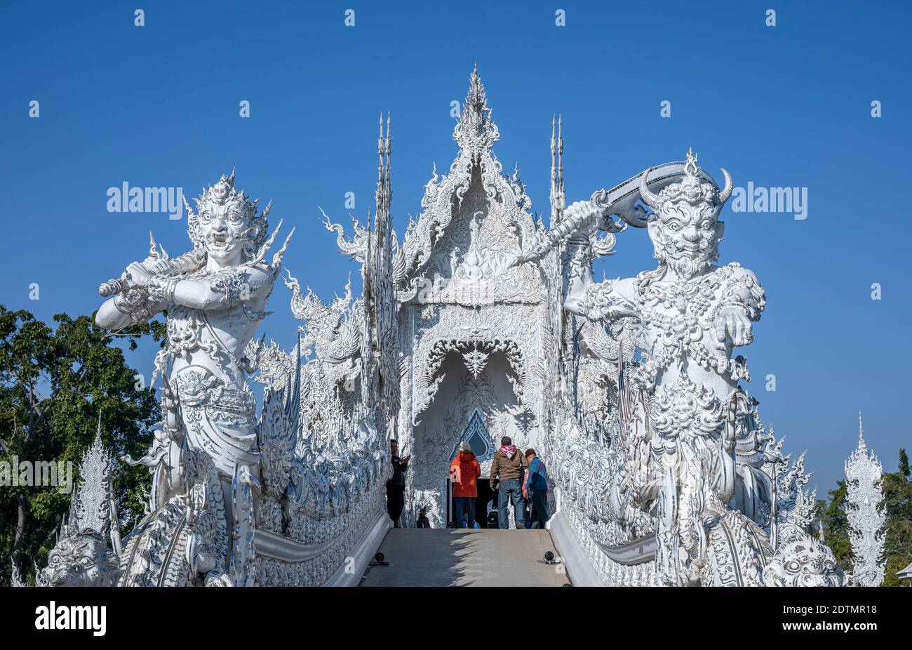 Thailandia, Chiang Rai City, il Tempio Bianco (Wat Rong Khun) Foto Stock
