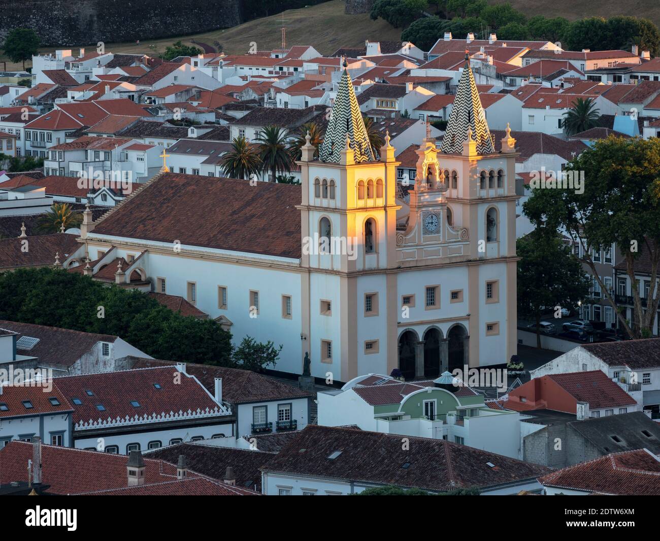 Igreja do Santissimo Salvador da se. Capitale Angra do Heroismo, il centro storico è parte del patrimonio mondiale dell'UNESCO. Isola Ilhas Terceira, parte di Foto Stock