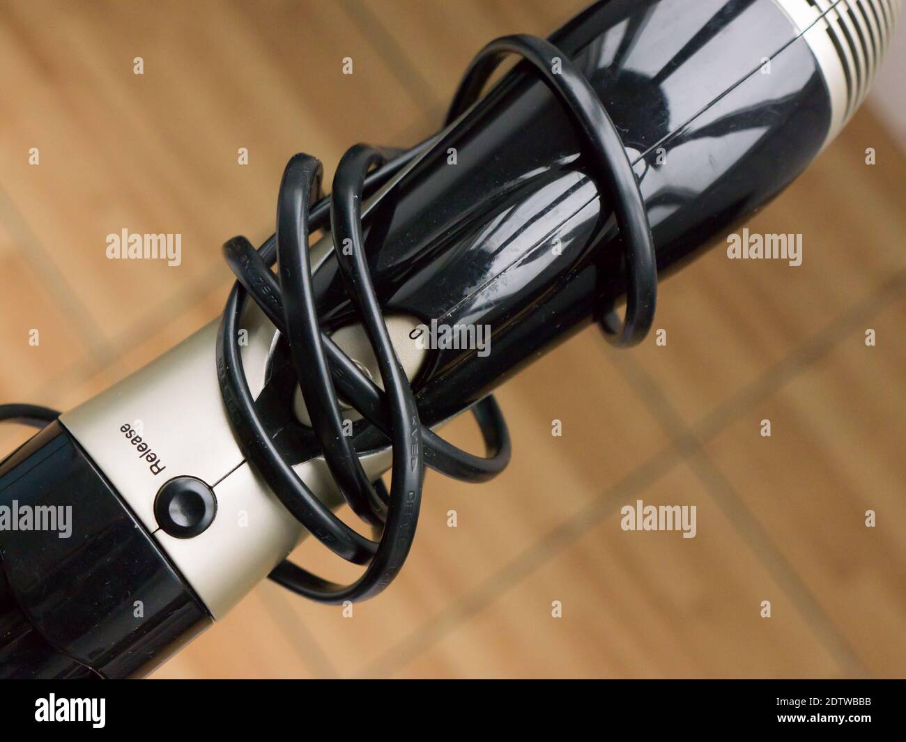 GOMEL, BIELORUSSIA - 20 DICEMBRE 2020: Asciugacapelli Vitek VT - 1327. Vitek - marchio russo di proprietà di Golder Electronics. Foto Stock