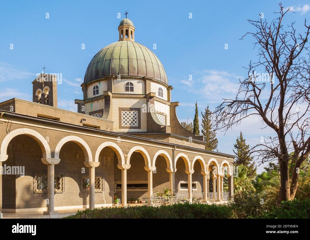 La Chiesa delle Beatitudini sul Monte delle Beatitudini, Mare della Galilea, Israele Foto Stock