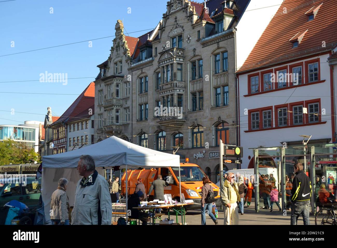 22.11.2011. Erfurt. Germania. Vista sulla città di Erfurt durante il giorno di sole. Foto Stock