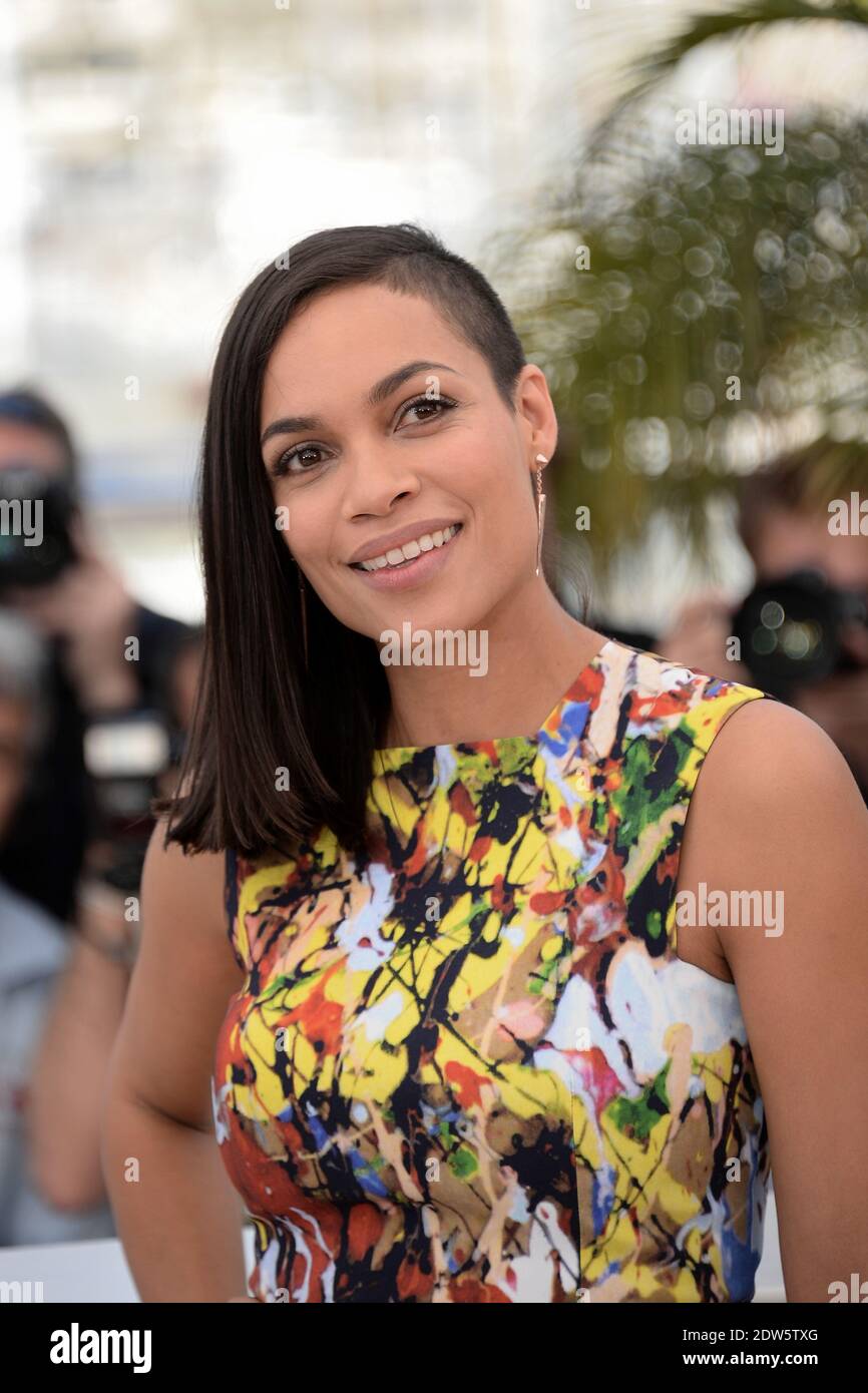 Rosario Dawson partecipa alla fotocellula per i cortometraggi che si è tenuta il 16,2014 maggio al Palais Des Festivals di Cannes, in Francia, nell'ambito del Settimo Festival del Cinema di Cannes. Foto di Nicolas Briquet/ABACAPRESS.COM Foto Stock