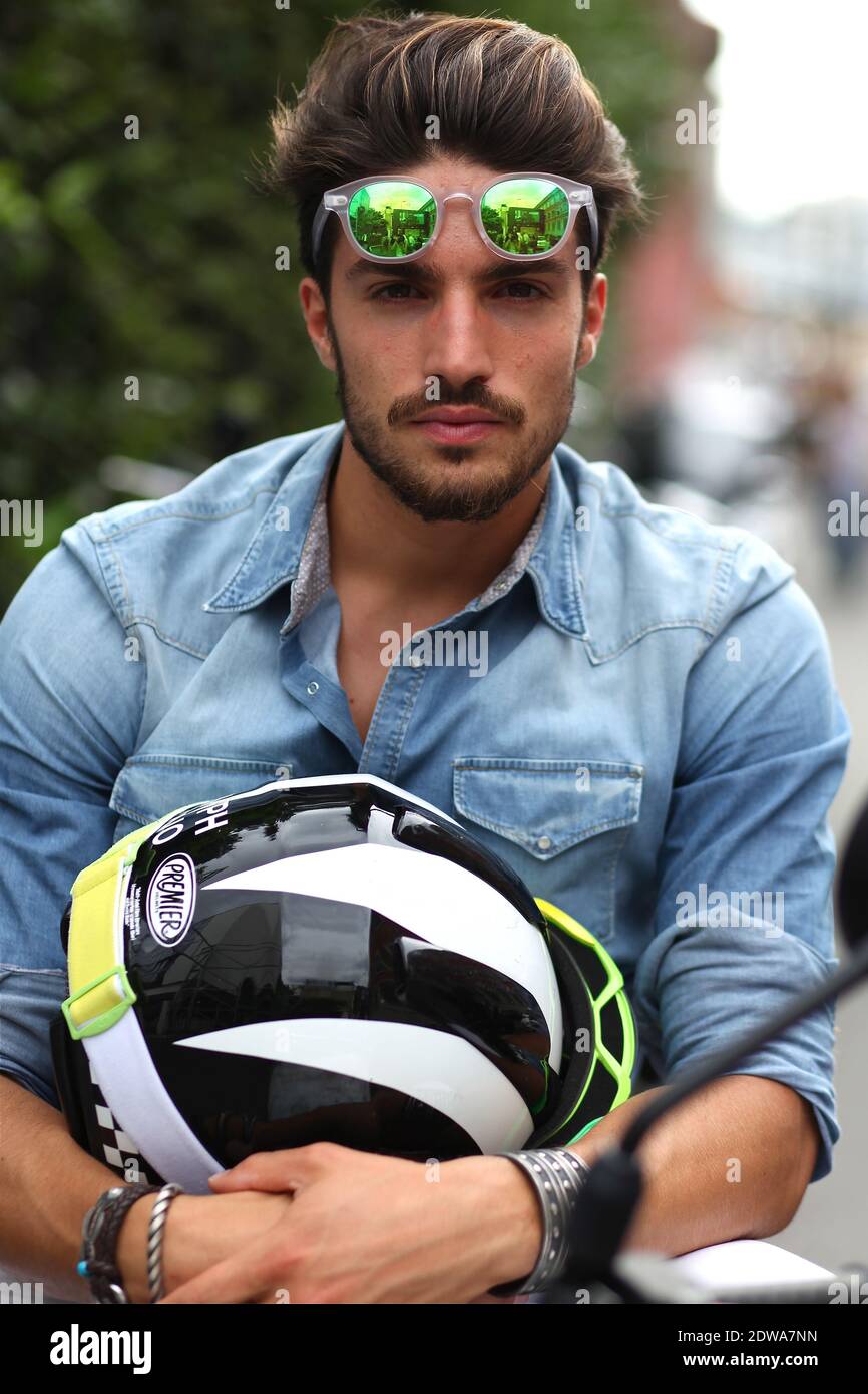 Mariano di VAIO in arrivo a Dirk Bikkembergs Primavera-Estate 2015  spettacolo di abbigliamento organizzato a Via Tortona, Milano, il 23 giugno  2014. Foto di Marie-Paola Bertrand-Hillion/ABACAPRESS.COM Foto stock - Alamy