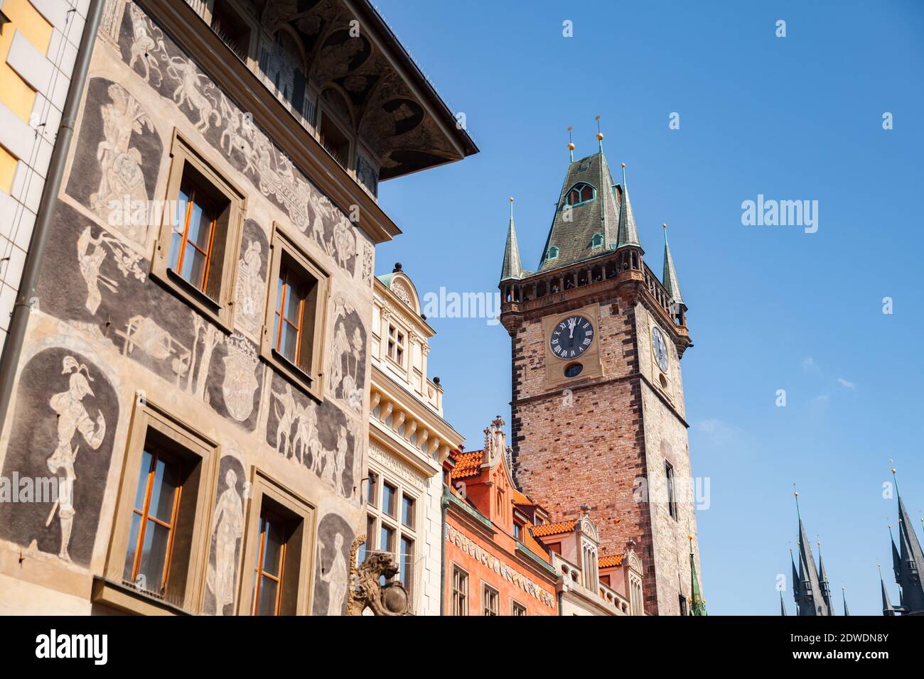 Praga, Repubblica Ceca - 30 aprile 2017: L'edificio del vecchio Municipio nella soleggiata giornata estiva Foto Stock