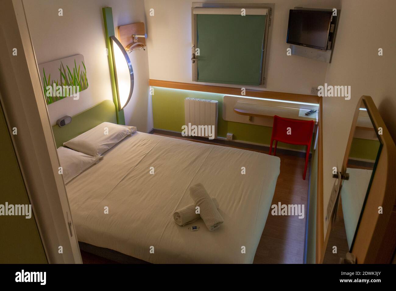 Camera doppia all'ibis budget Leicester nel 2020, Leicester, Regno Unito. Foto Stock