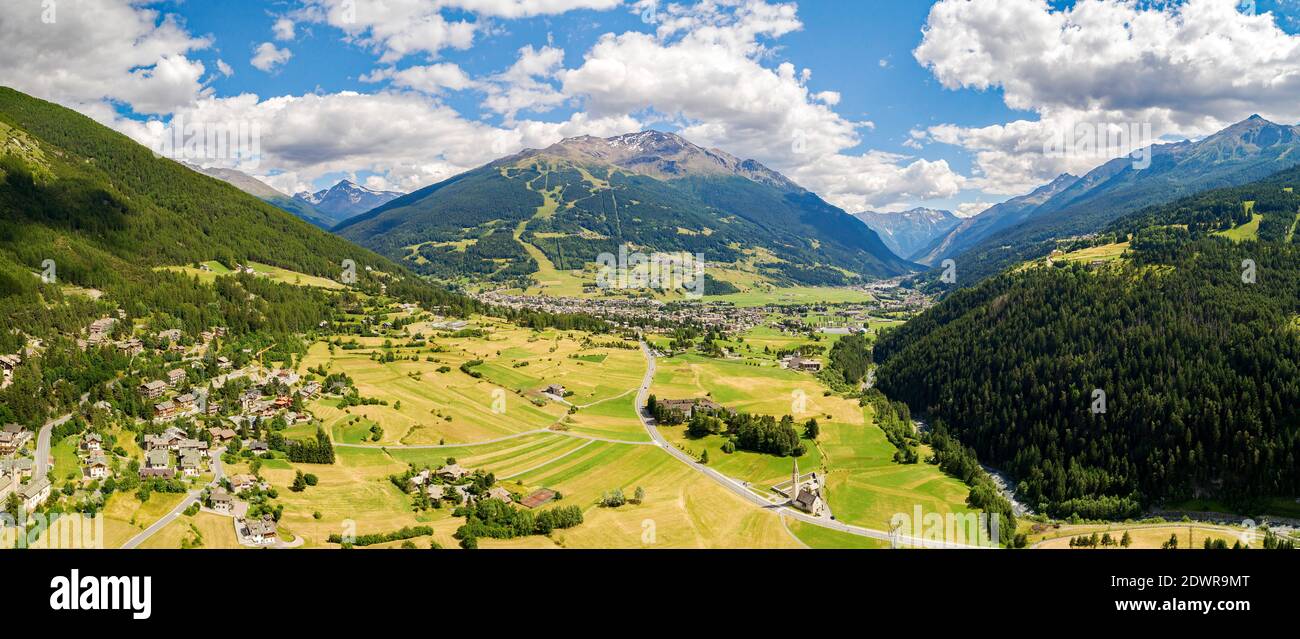 Bormio, Valtellina (IT), Vista aerea panoramica Foto Stock