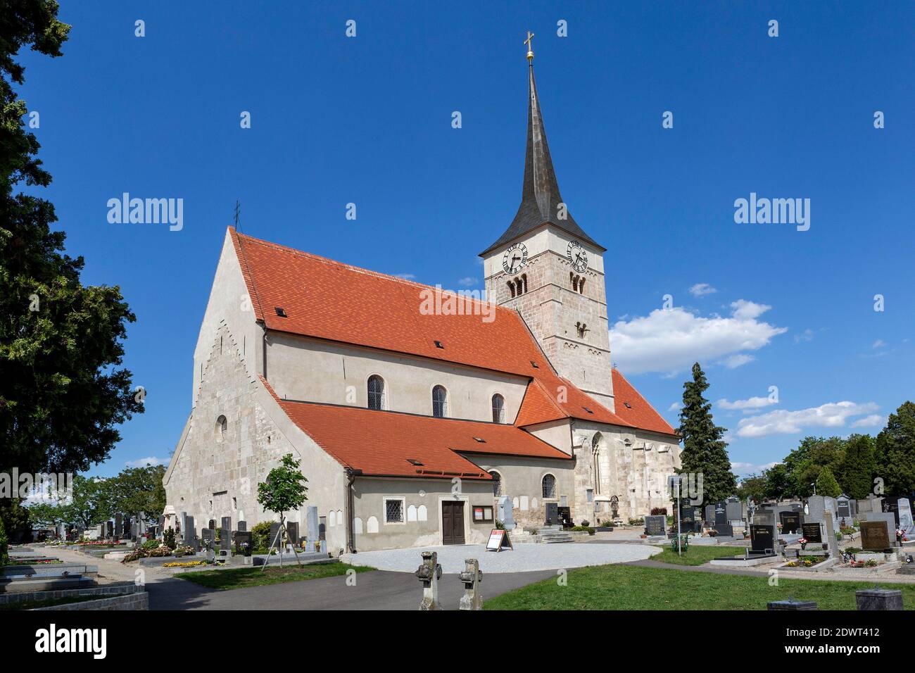 Pfarrkirche zum HL. Michael, Pulkau im Weinviertel NÖ, Österreich Foto Stock