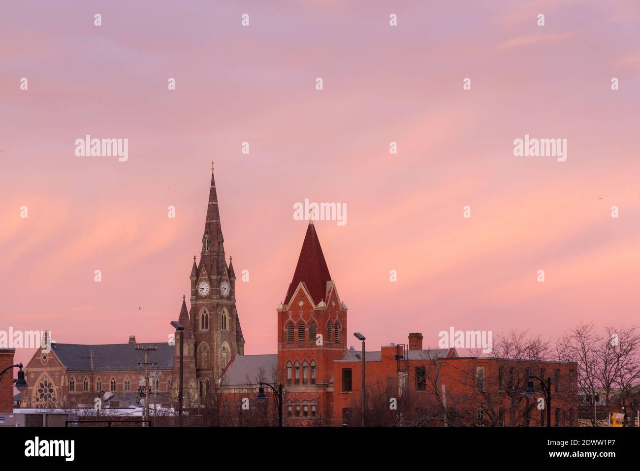 Erie, skyline della Pennsylvania e alba rosa Foto Stock