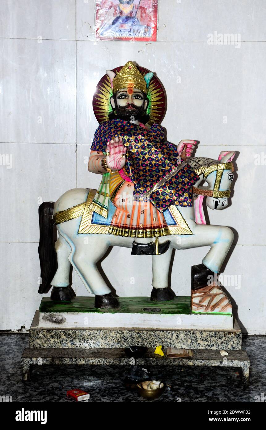 Bella vista dell'idolo del dio popolare di Rajasthan Baba Ramdev Ji Maharaj Foto Stock