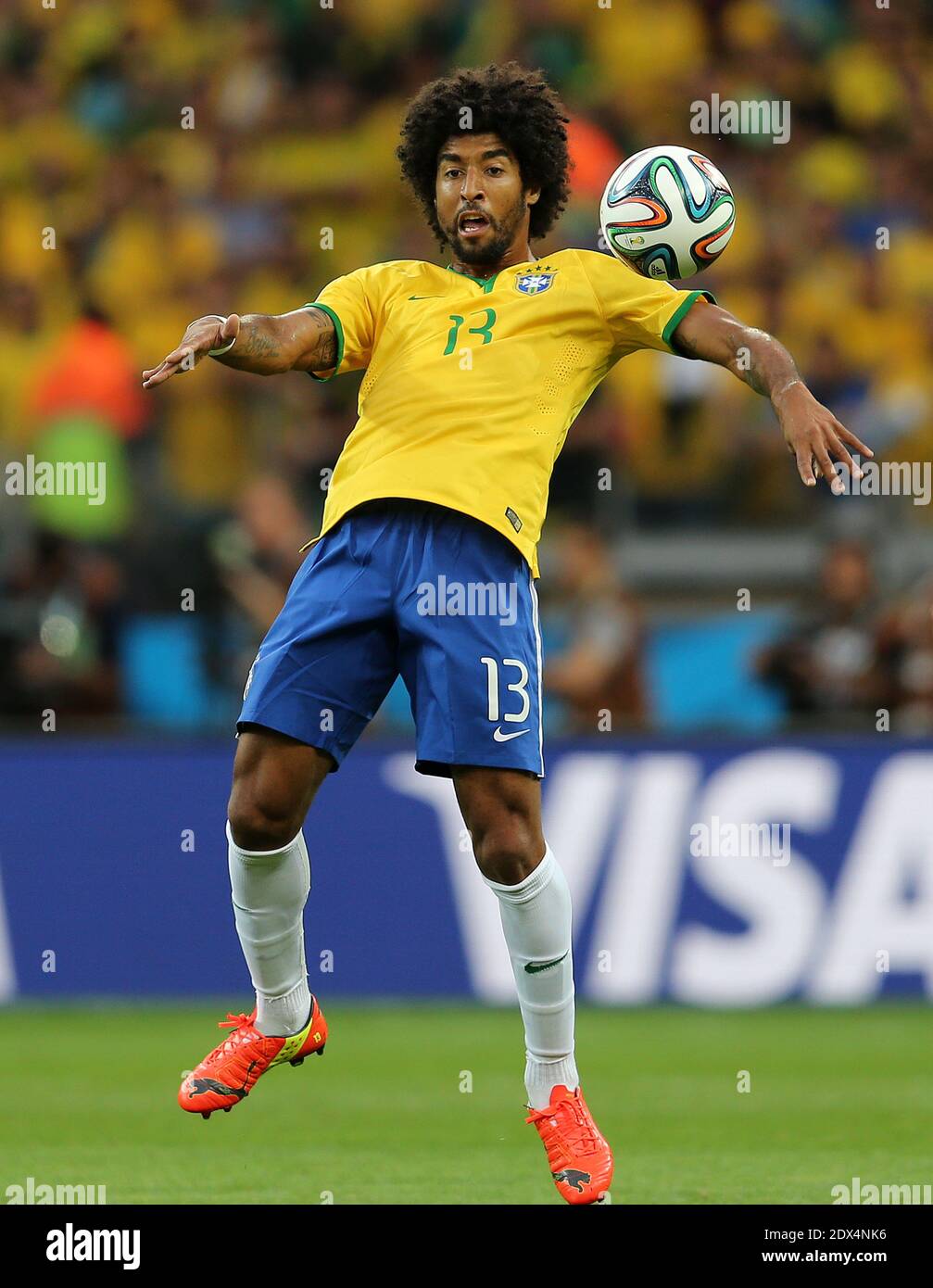 Dante, Brasile - Semifinale della Coppa del mondo FIFA Brasile contro Germania all'Estadio Mineirao, Belo Horizonte, Brasile, 8 luglio 2014. La Germania ha vinto 7-1. Foto di Giuliano Bevilacqua/ABACAPRESS.COM Foto Stock