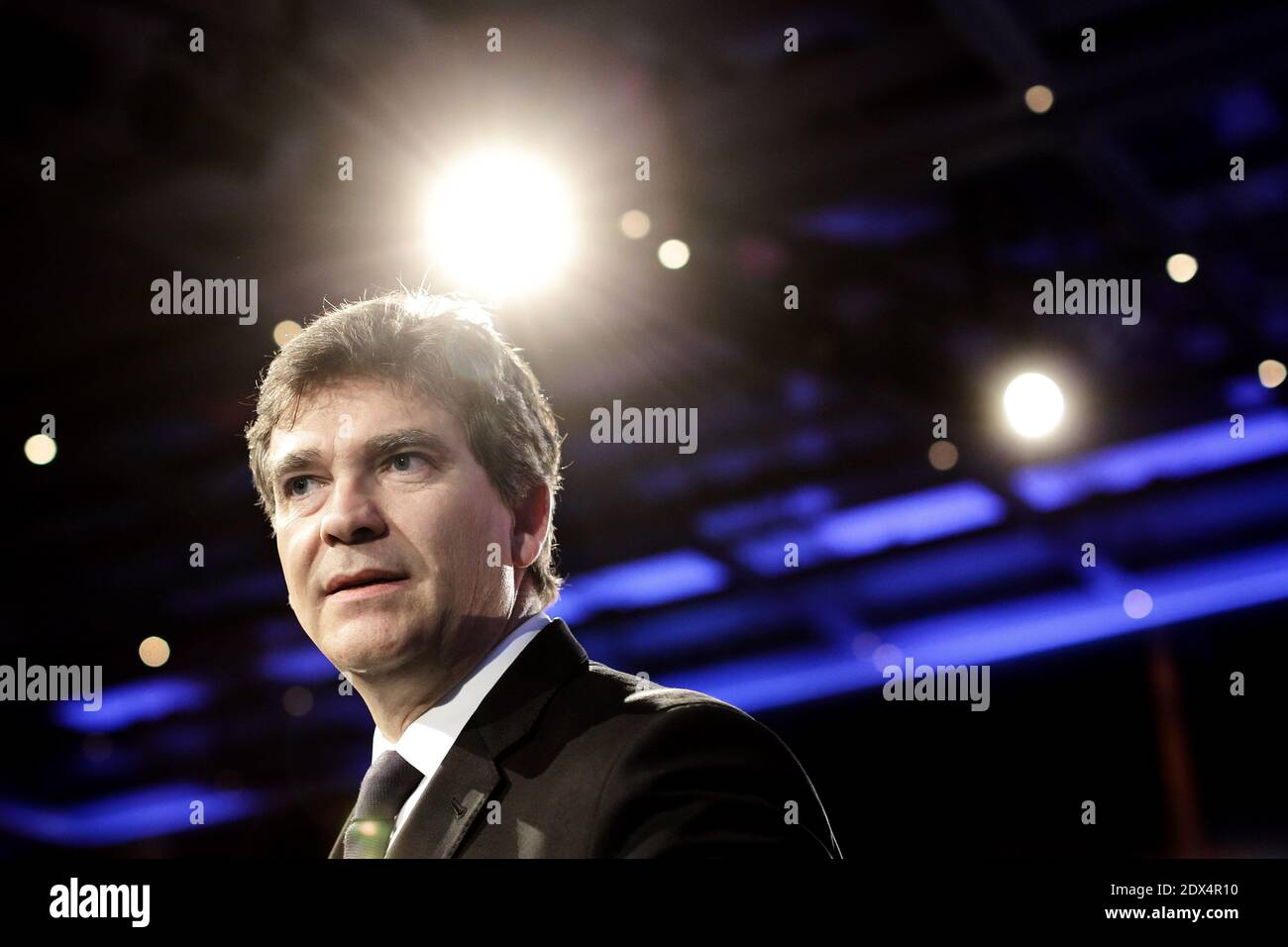 Il Ministro francese dell'economia Arnaud Montebourg ha tenuto un discorso mentre presenta il suo piano di ripresa economica per la Francia, presso il Ministero dell'Economia di Parigi, Francia, il 7 luglio 2014. Foto di Stephane Lemouton/ABACAPRESS.COM Foto Stock