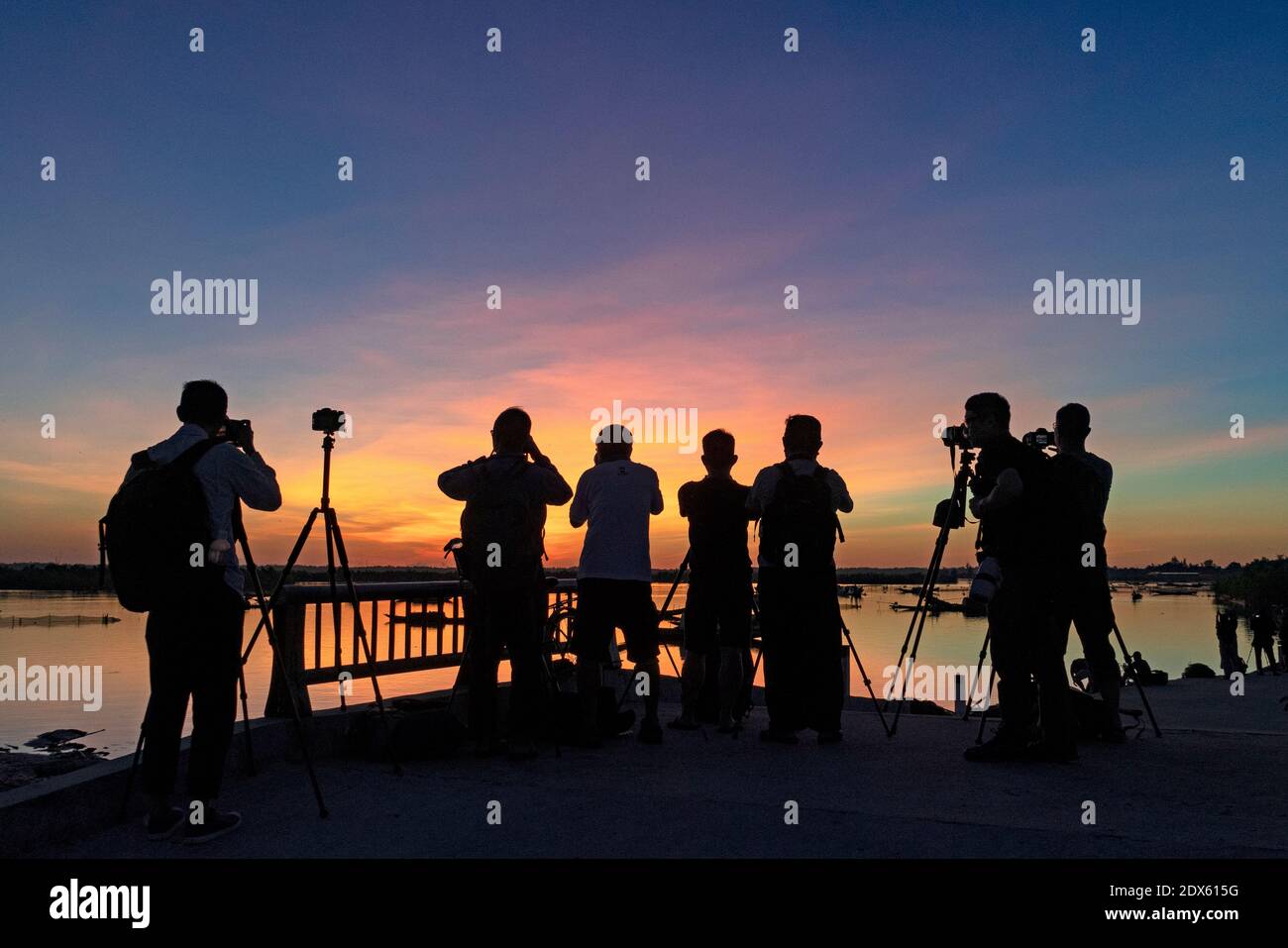 Capture Sunrise è uno dei soggetti fotografici migliori e più amati sia da spettatori che da fotografi. Foto Stock