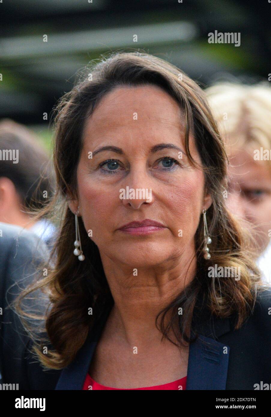 Ministro francese per l'Ecologia, lo sviluppo sostenibile e l'energia, Segolene Royal durante una visita incentrata sulla transizione energetica il 4 settembre 2014 presso la sede centrale del gruppo di distribuzione dell'energia elettrica e di gestione dell'energia Schneider Electric a Rueil-Malmaison, fuori Parigi, Francia. Foto di Christian Liegi/ABACAPRESS.COM Foto Stock