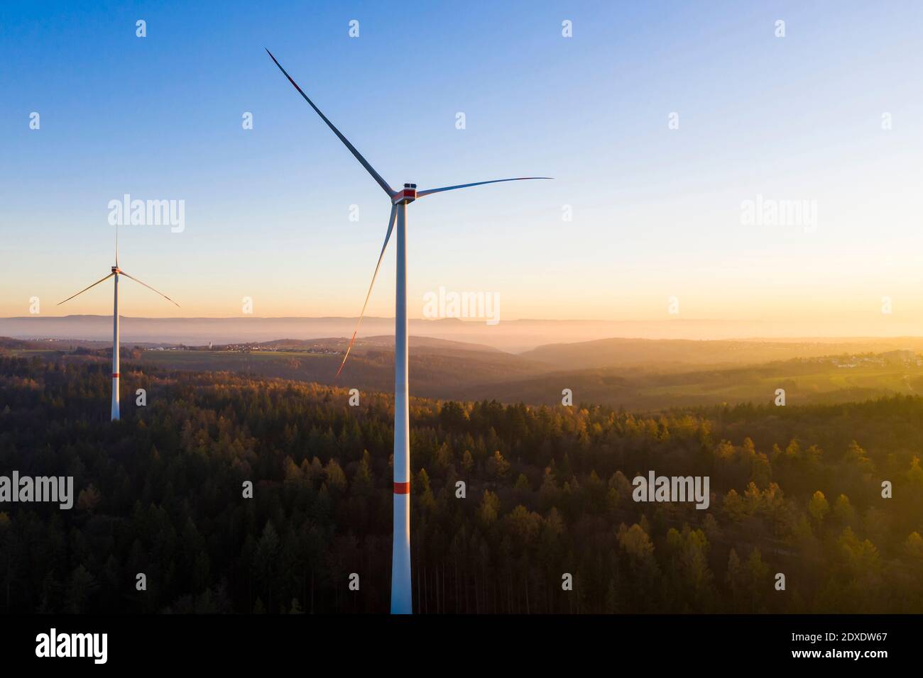 Deutschland, Baden-Württemberg, Schurwald, Wald, Windpark, Luftbild, Windenergieanlage, Windräder, Windenergie Foto Stock