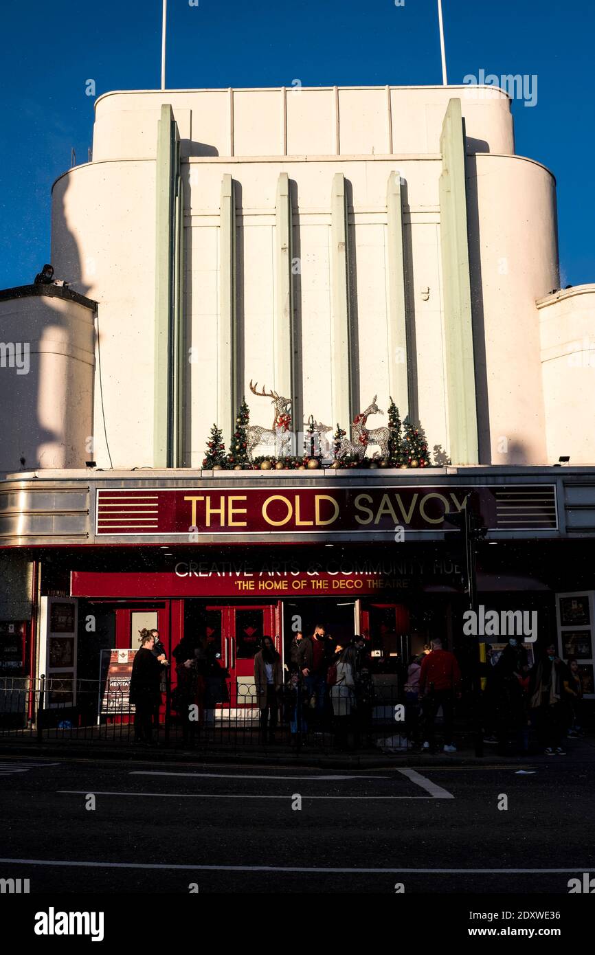 Il teatro Old Savoy, sede del Deco, a Northampton, Northamptonshire Foto Stock