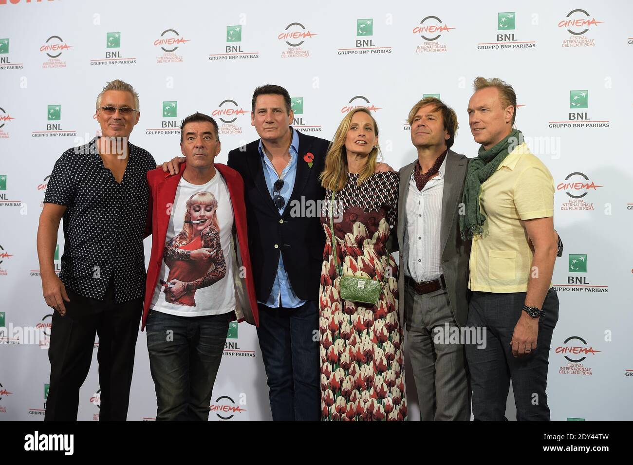 I membri del gruppo 'Spandau Ballet' Martin Kemp, John Keeble, Tony Hadley, George Hencken (regista), Steve Norman e Gary Kemp partecipano alla Photocall 'Doul Boys of the Western World / Spandau Ballet' durante il 9° Festival del Cinema di Roma il 20 ottobre 2014 a Roma, Italia. Foto di Eric Vandeville/ABACAPRESS.COM Foto Stock