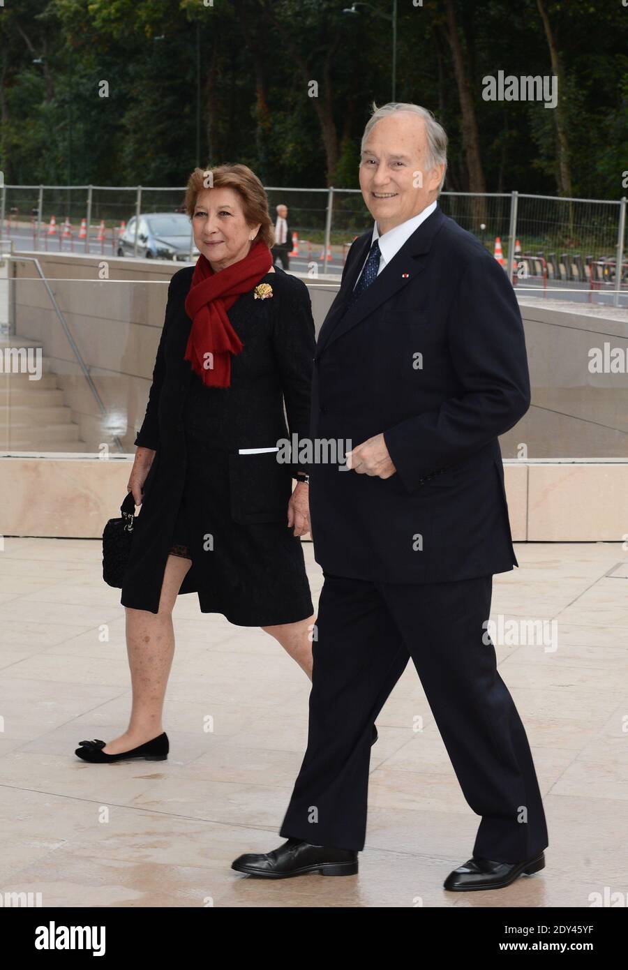 Il principe Shah Karim al Hussaini Aga Khan arriva all'inaugurazione del museo d'arte Louis Vuitton, una settimana prima della sua apertura ufficiale al pubblico, il 20 ottobre 2014 a Parigi, Francia. Foto di ABACAPRESS.COM Foto Stock
