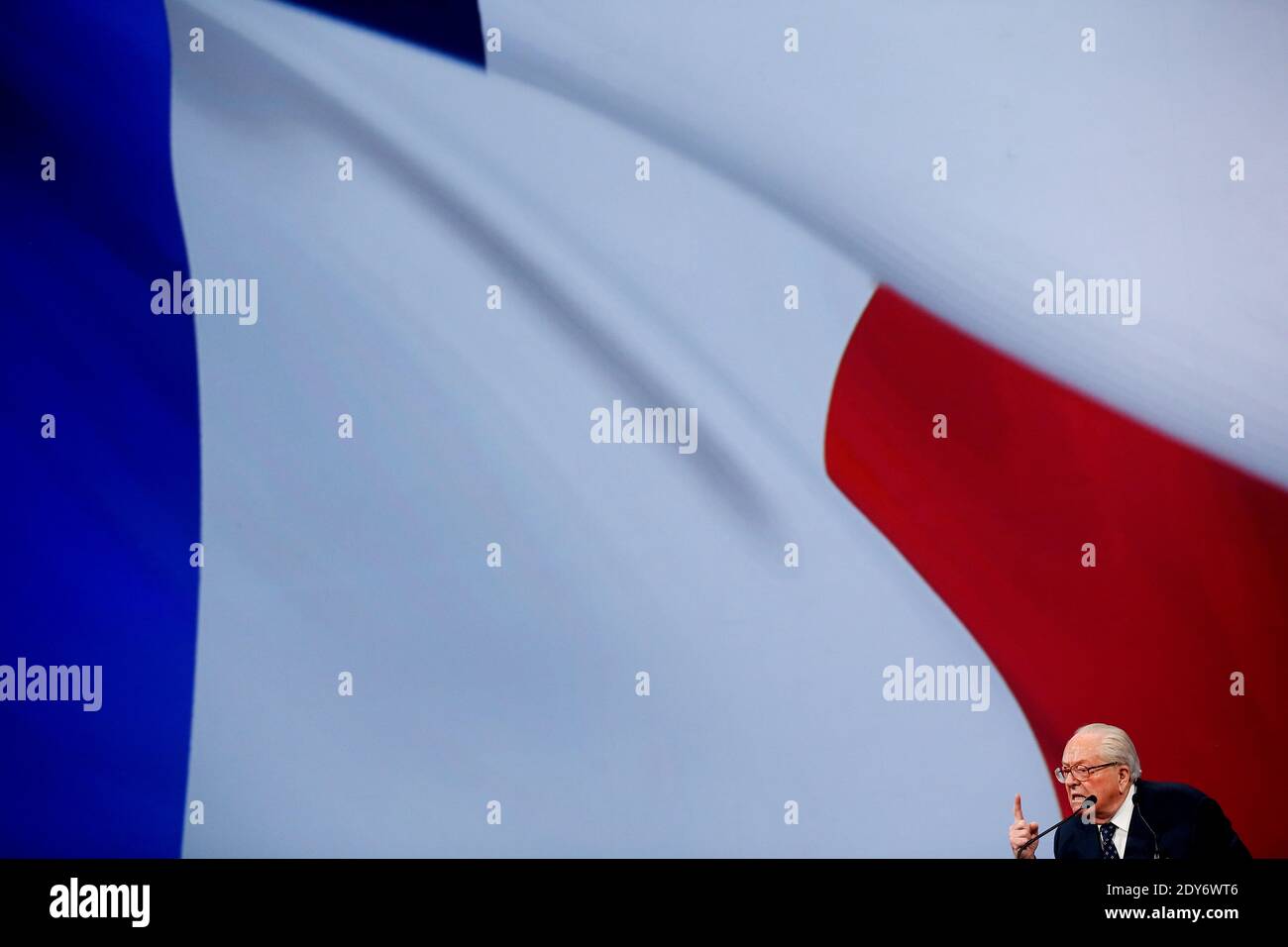 Jean-Marie le Pen partecipa al quindicesimo congresso del partito, a Lione, Francia, il 29 novembre 2014. Foto di Patrick Bernard/ABACAPRESS.COM - Lione Foto Stock