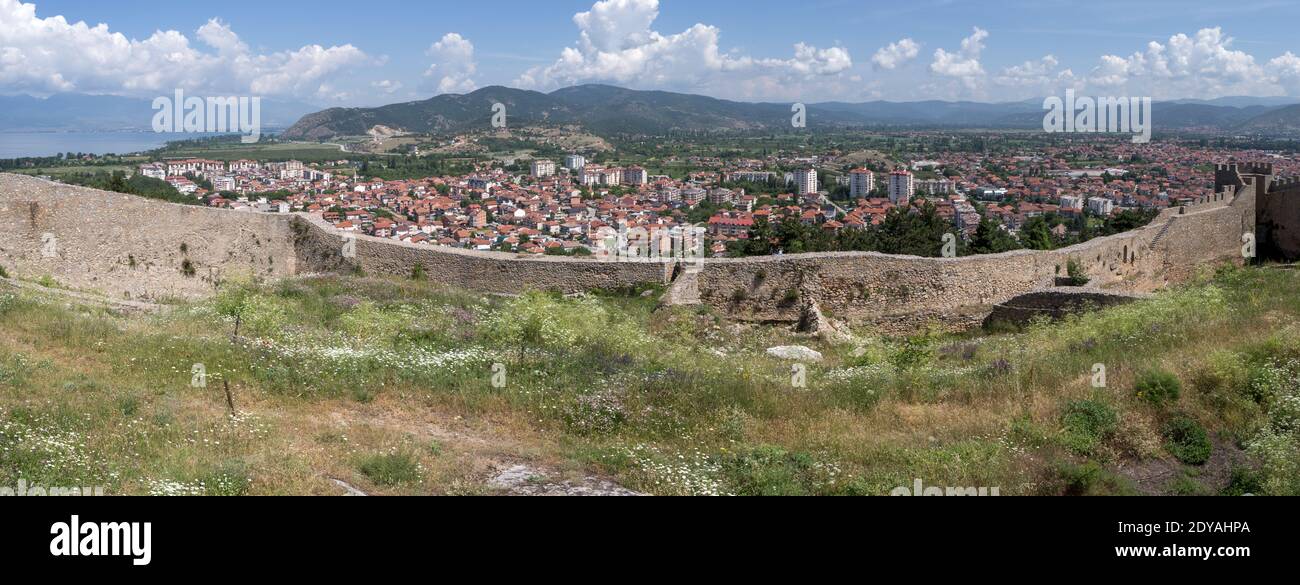 Viste panoramiche dalla Fortezza di Samuel (Samuil), nota anche come Fortezza di Tsar Samoil, Ohrid, Macedonia (FYROM)), Repubblica della Macedonia del Nord Foto Stock