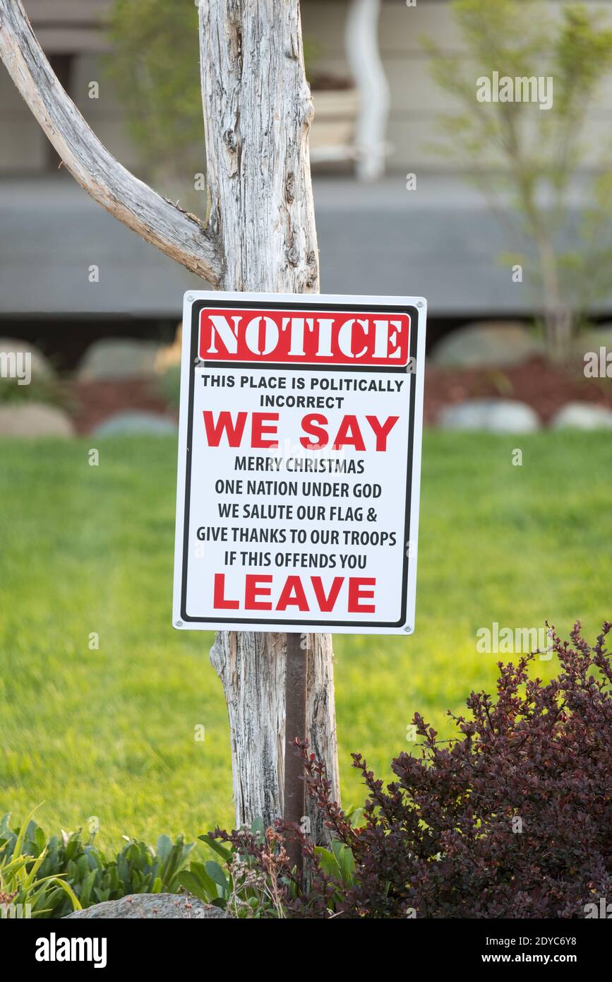 Segno spiritoso medio del cortile in Joseph, Oregon. Foto Stock