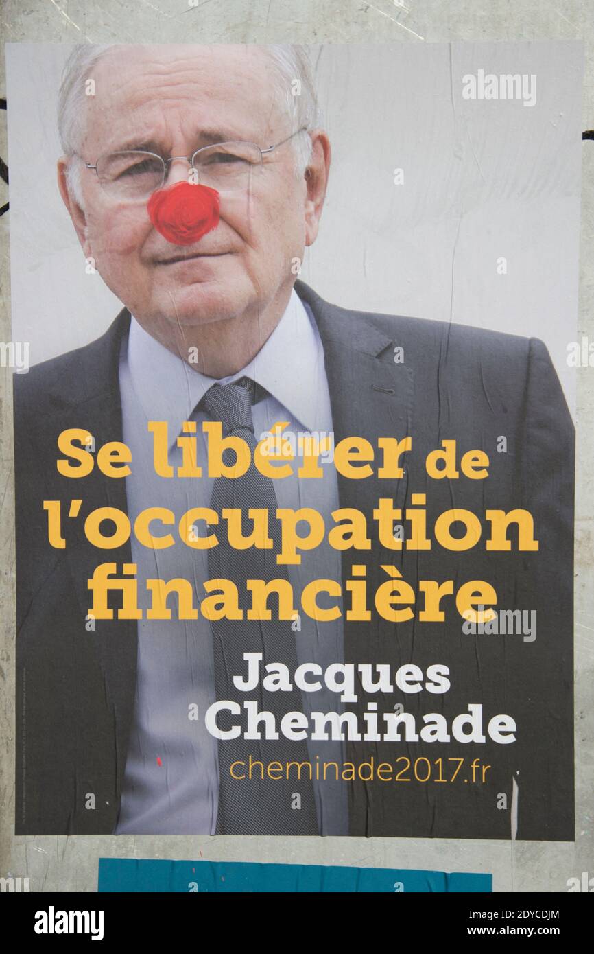 Posters campagna di candidati per l'elezione dei candidati alle elezioni presidenziali. A Rennes, i poster della campagna dei candidati per il Foto Stock