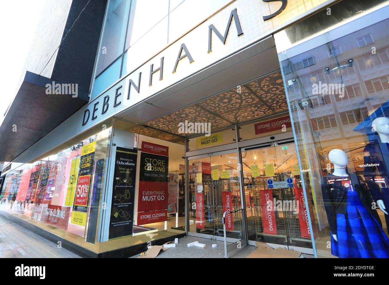 Il grande magazzino Debenhams di Oxford Street, uno dei 124 negozi del Regno Unito, in via di liquidazione all'inizio del 2021 e chiuso a marzo, a meno che non si possa trovare un acquirente dell'ultimo minuto, Regno Unito Foto Stock