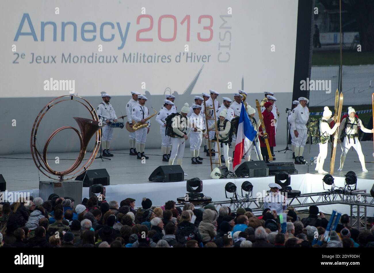 Cerimonia di apertura del 2° CISM (International Military Sports Council) World Winter Games, ad Annecy, Francia orientale, il 25 marzo 2013. Foto di Gilles Bertrand/ABACAPRESS.COM Foto Stock