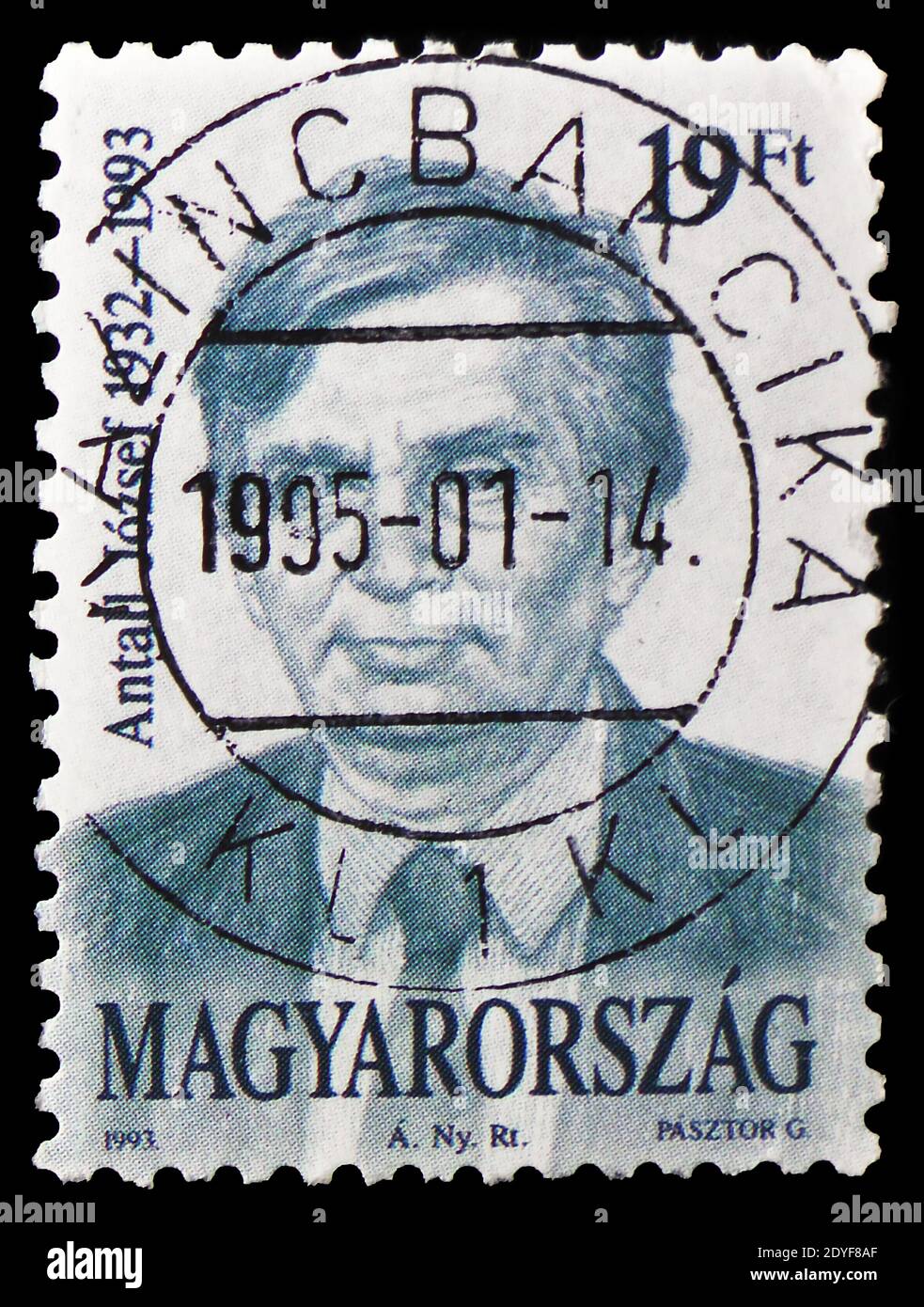 MOSCA, RUSSIA - 23 MARZO 2019: Un francobollo stampato in Ungheria mostra Jozsef Antall, primo ministro, serie personalità, circa 1993 Foto Stock
