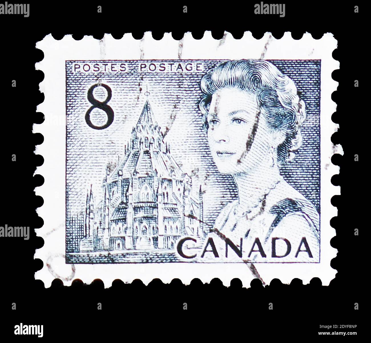 MOSCA, RUSSIA - 22 FEBBRAIO 2019: Un francobollo stampato in Canada mostra la Regina Elisabetta II e la Biblioteca del Parlamento, Centennial Definitives serie 1967-71 Foto Stock