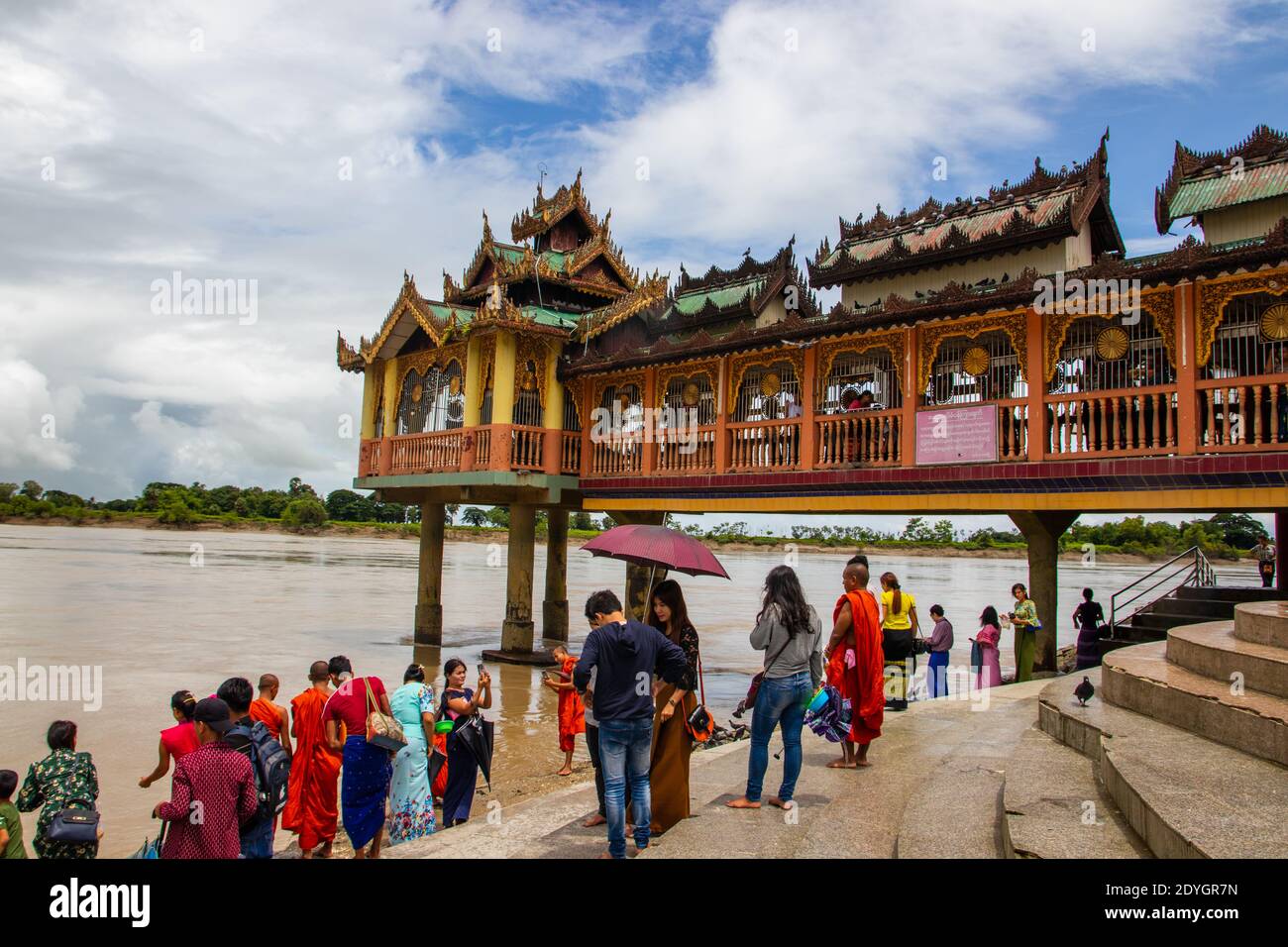 Kyauktan Township, Yangon Regione Myanmar Birmania Asia, visitare la Kyauktan Ye le Pagoda Foto Stock