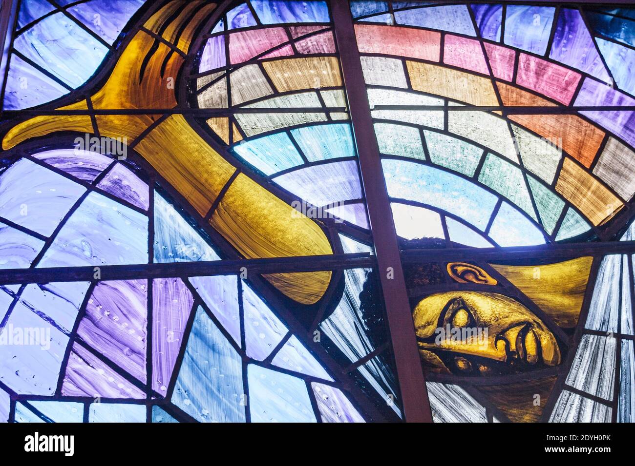 Birmingham Alabama, 16 ° Street Baptist Church, all'interno interno della storia nera segregazione diritti civili movimento 1963 bombardamento, vetrate arte religiosa Foto Stock