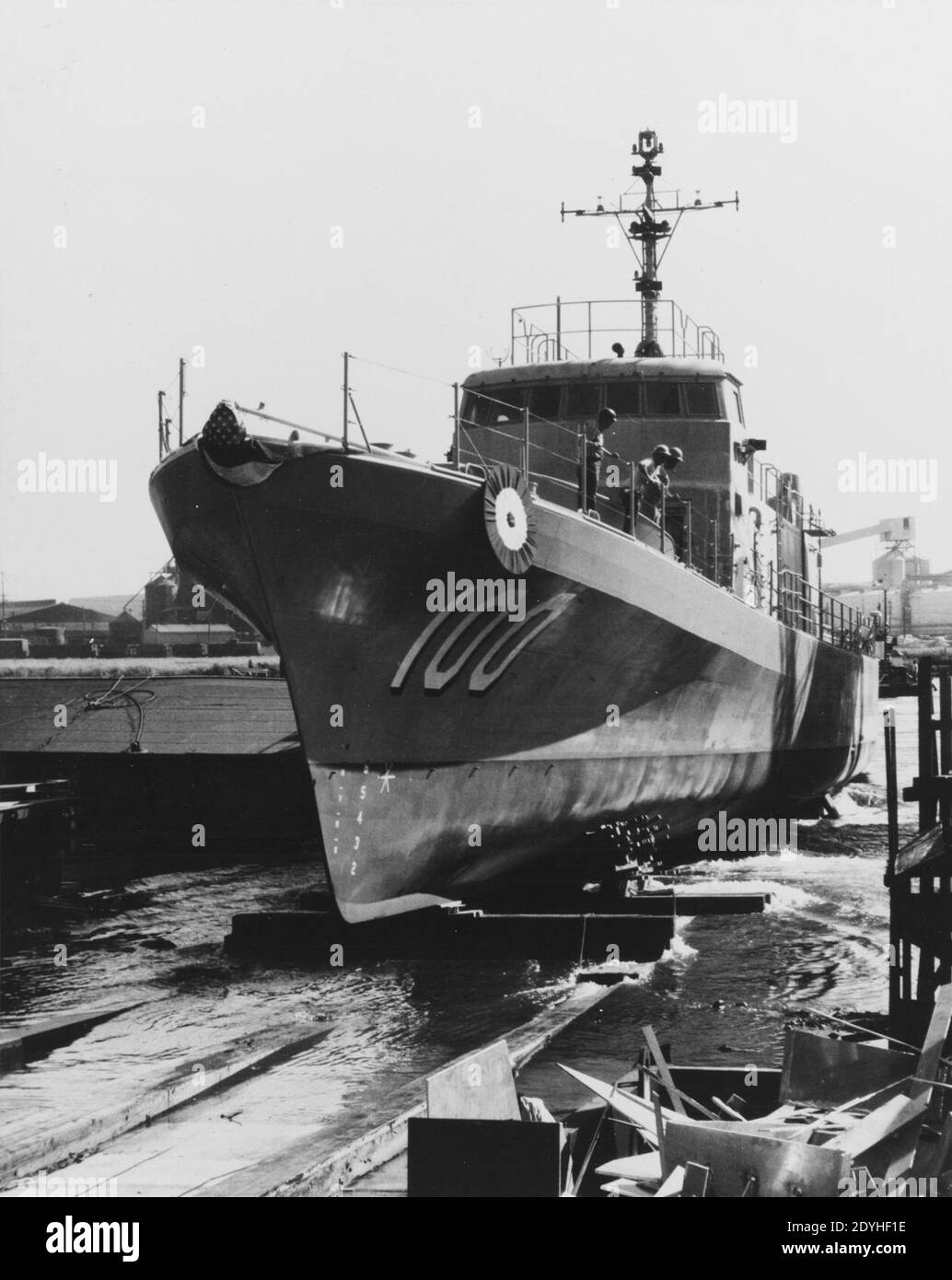 Lancio della USS Douglas (PG-100) presso la Tacoma Boatbuilding Company il 19 giugno 1970. Foto Stock