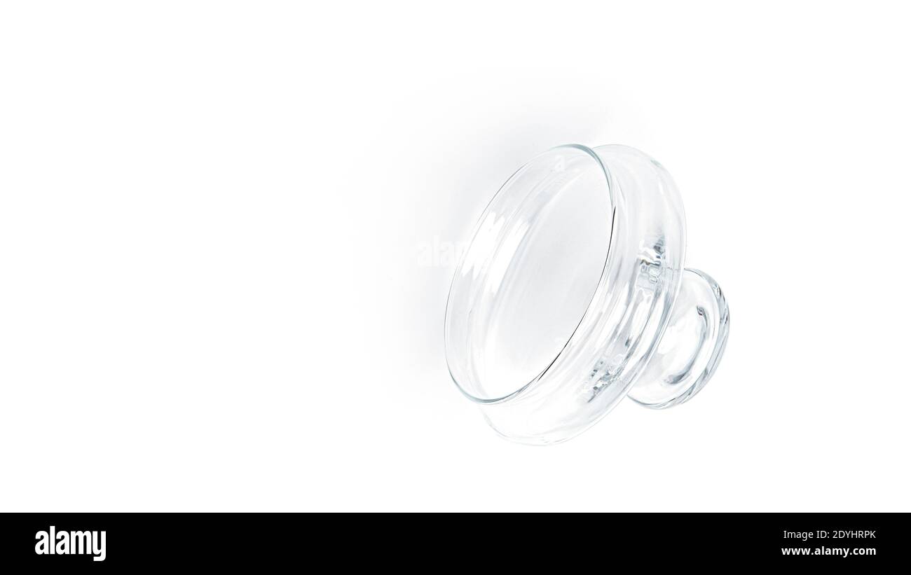 Coperchio di un vaso su sfondo bianco. Foto di alta qualità Foto Stock