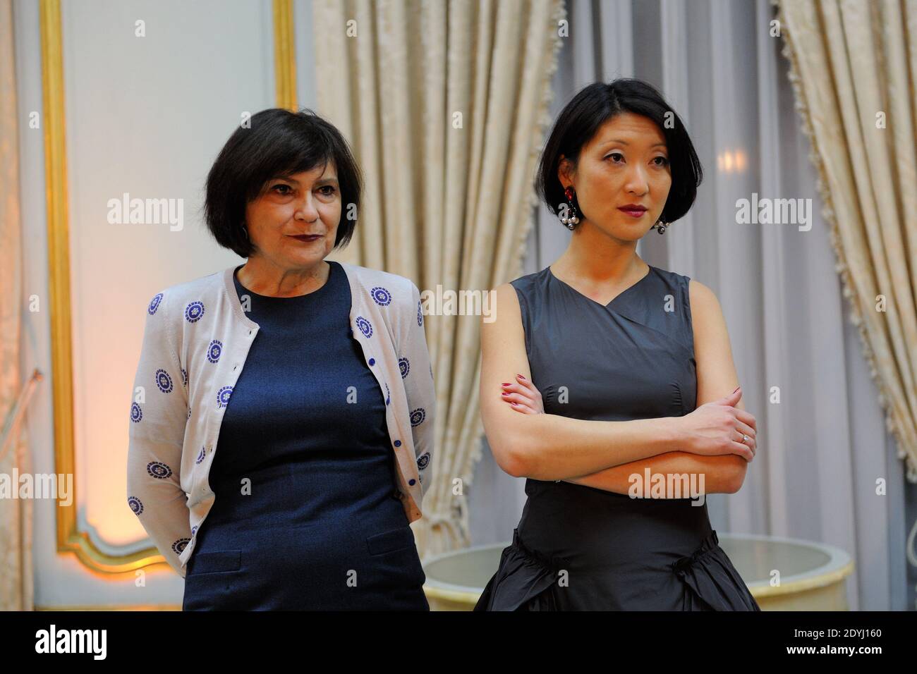 Fleur Pellerin, Marie-Arlette Carlotti, in occasione della cena di gala 'Donnons un Avenir Aux Enfants Autistes' che si tiene presso l'Hotel Marcel Dassault a Parigi, in Francia, il 2 aprile 2013. Foto di Alban Wyters/ABACAPRESS.COM Foto Stock