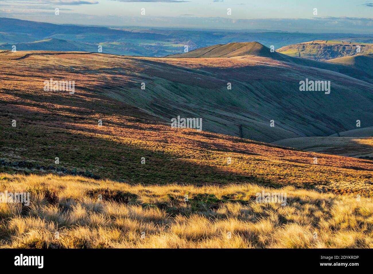 L'altopiano brughiera del Peak District intorno Kinder Scout Foto Stock