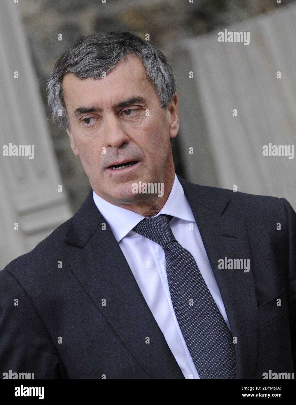 Jerome Cahuzac arriva al servizio funebre per Guy Carcassonne al cimitero di Montmartre a Parigi, Francia il 3 giugno 2013. Foto di Mousse-Wyters/ABACAPRESS.COM Foto Stock