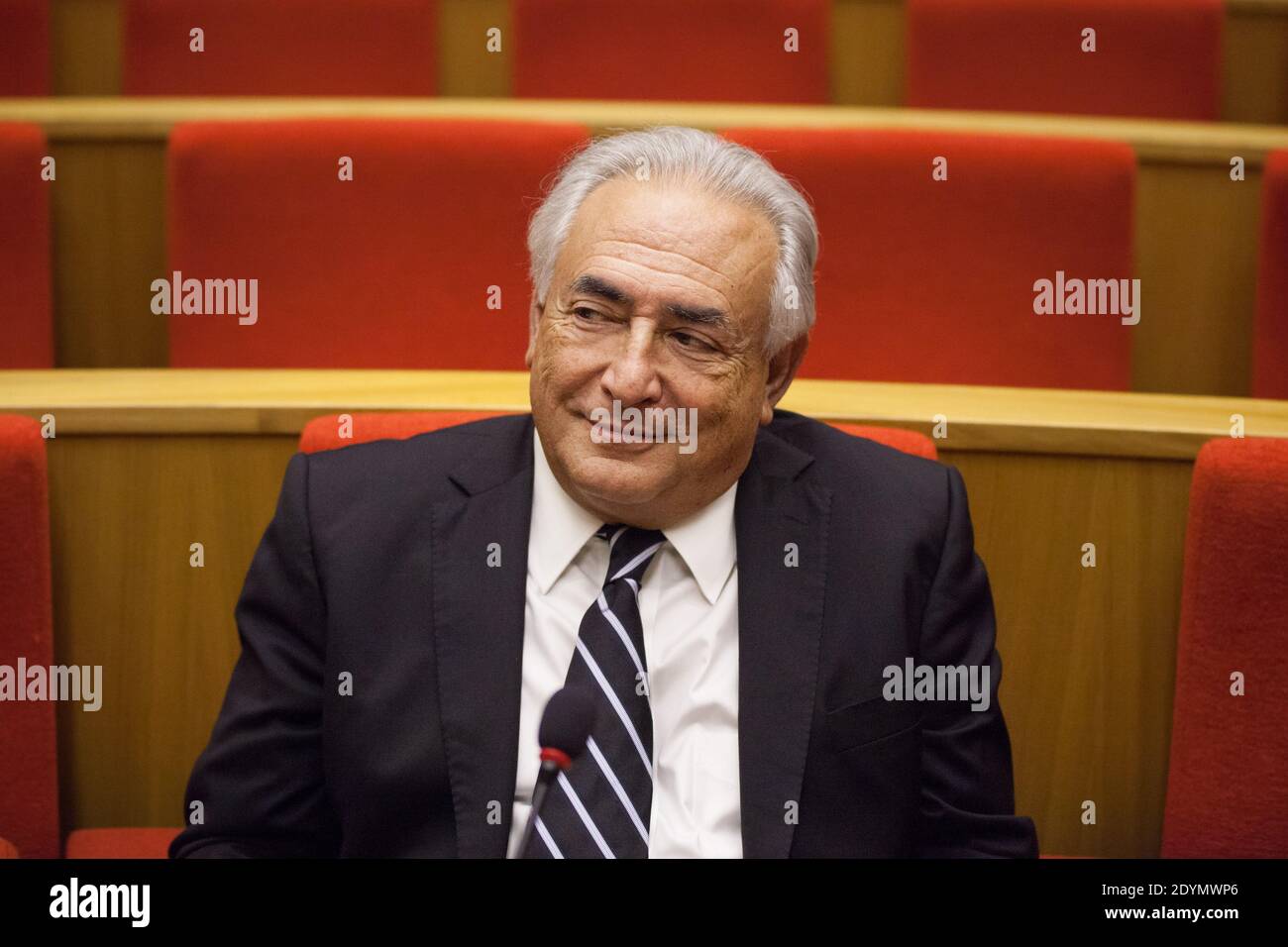 Dominique Strauss-Kahn partecipa ad una commissione al Senato a Parigi, Francia, il 26 giugno 2013. Foto di Romain boe/ABACAPRESS.COM Foto Stock