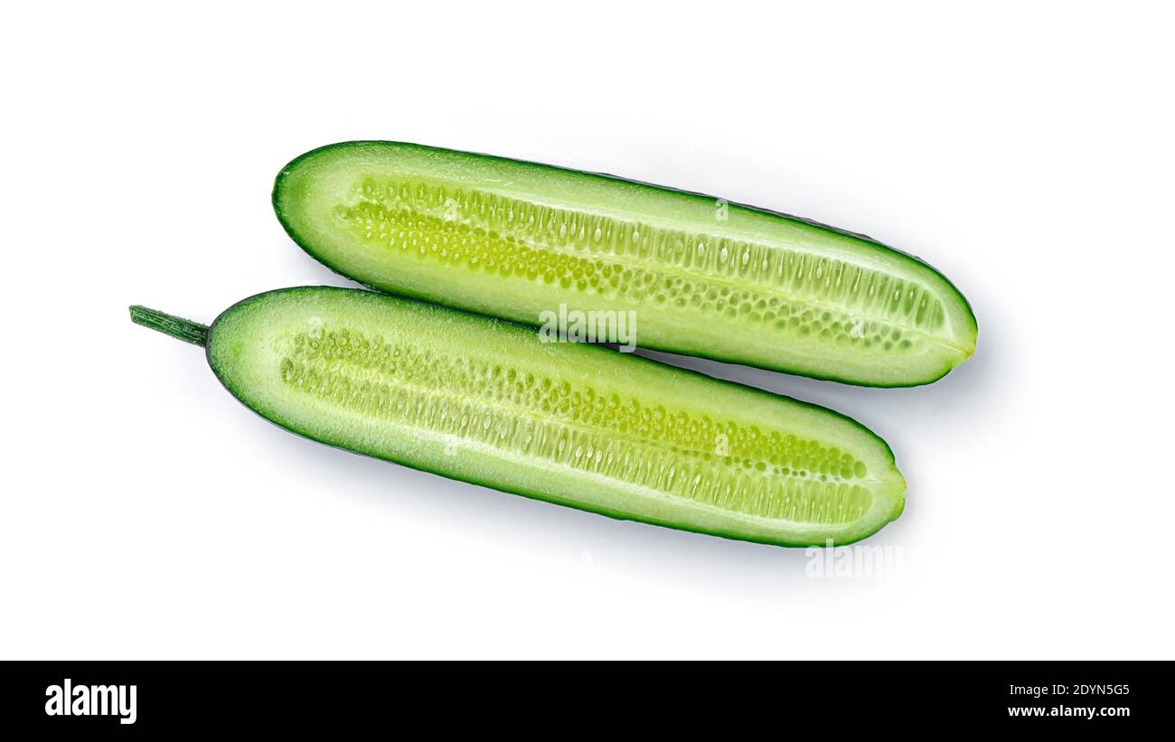 Cetriolo fresco su sfondo bianco. Foto di alta qualità Foto Stock