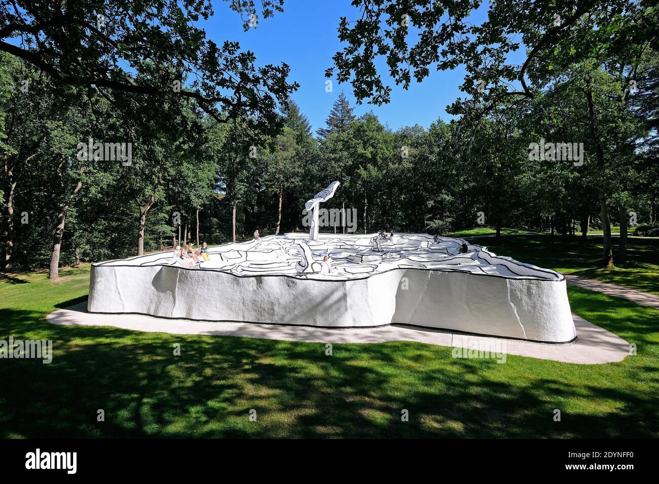 Passeggiata in cemento scultura Jardin d'email dell'artista francese Jean Dubuffet nel Museo Kroeller Mueller, Otterlo, provincia di Gelderland Foto Stock